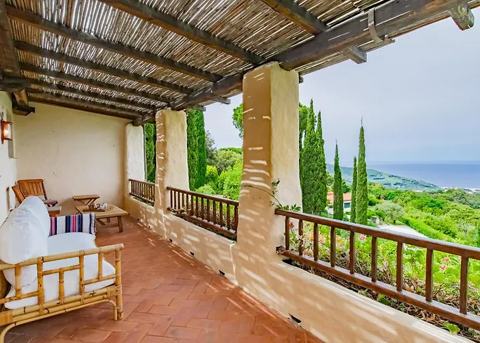 Tenuta Bussadori - Casa Del Timoniere * Poggio (Livorno)